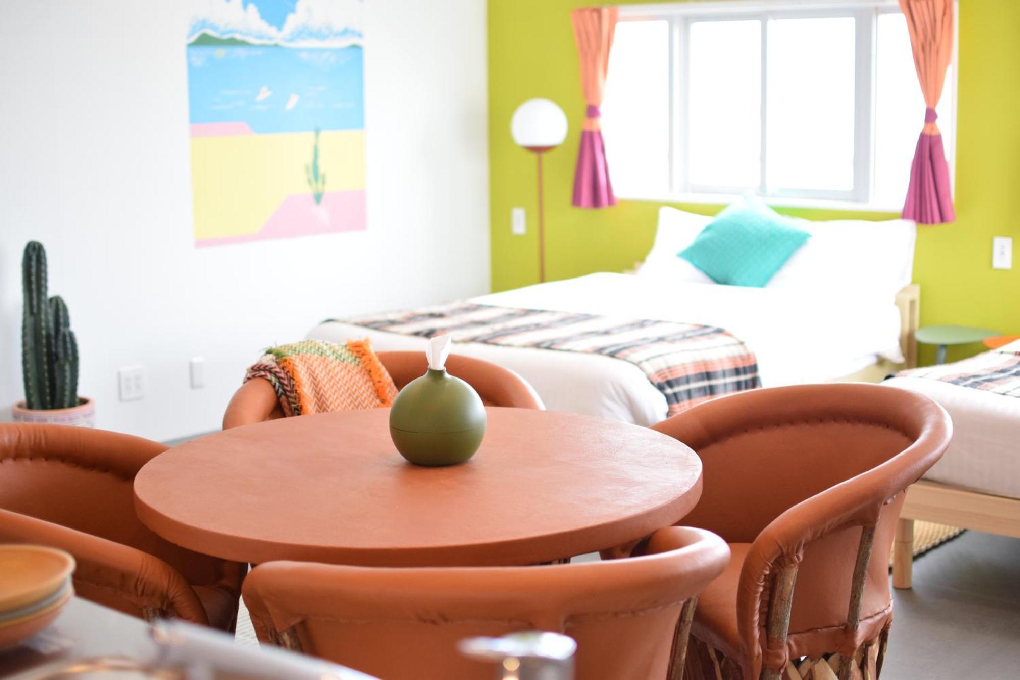 Breaky Hotel Тятан Экстерьер фото